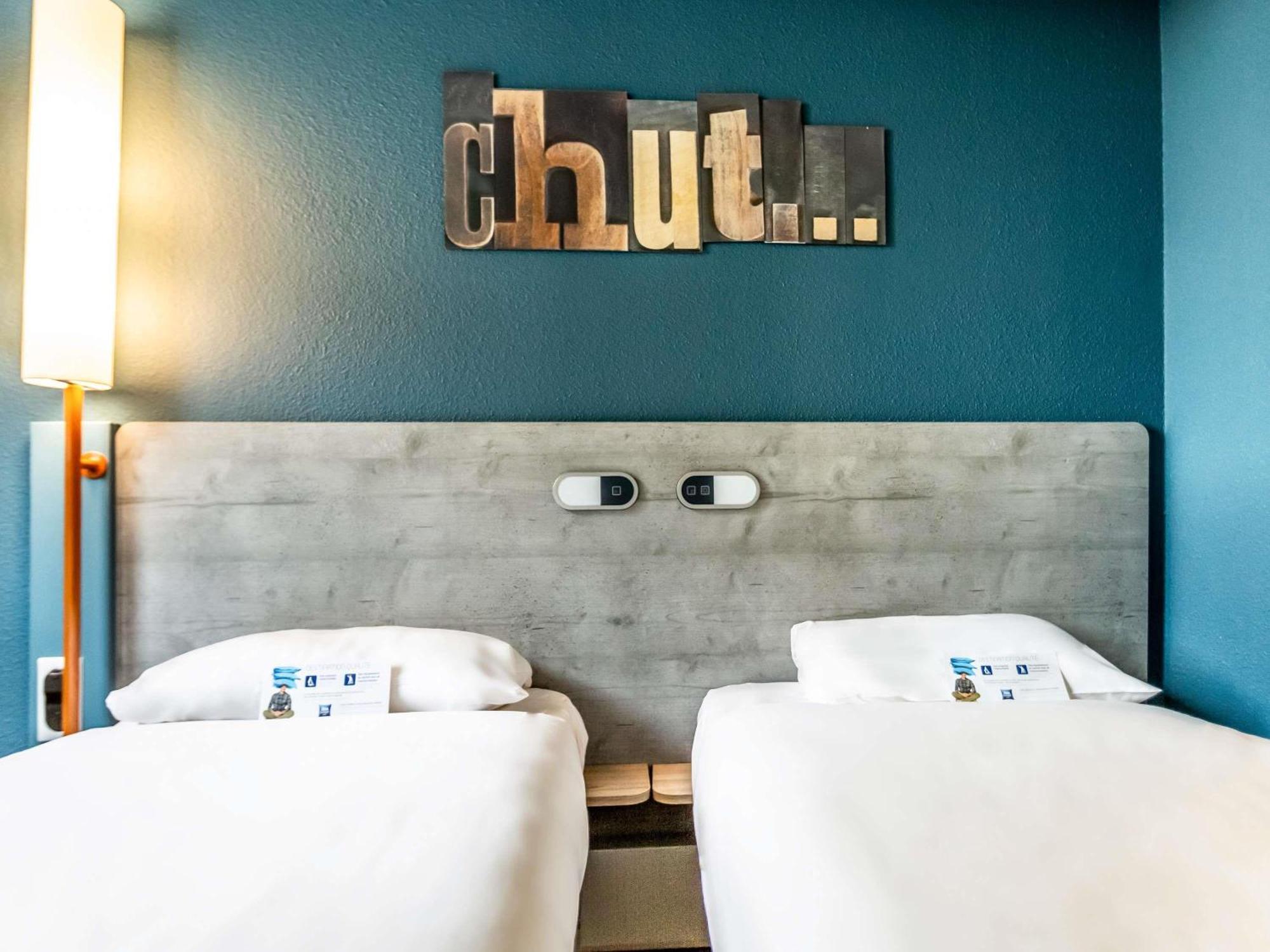 Ibis Budget Portes Du Luberon Hotel 2*