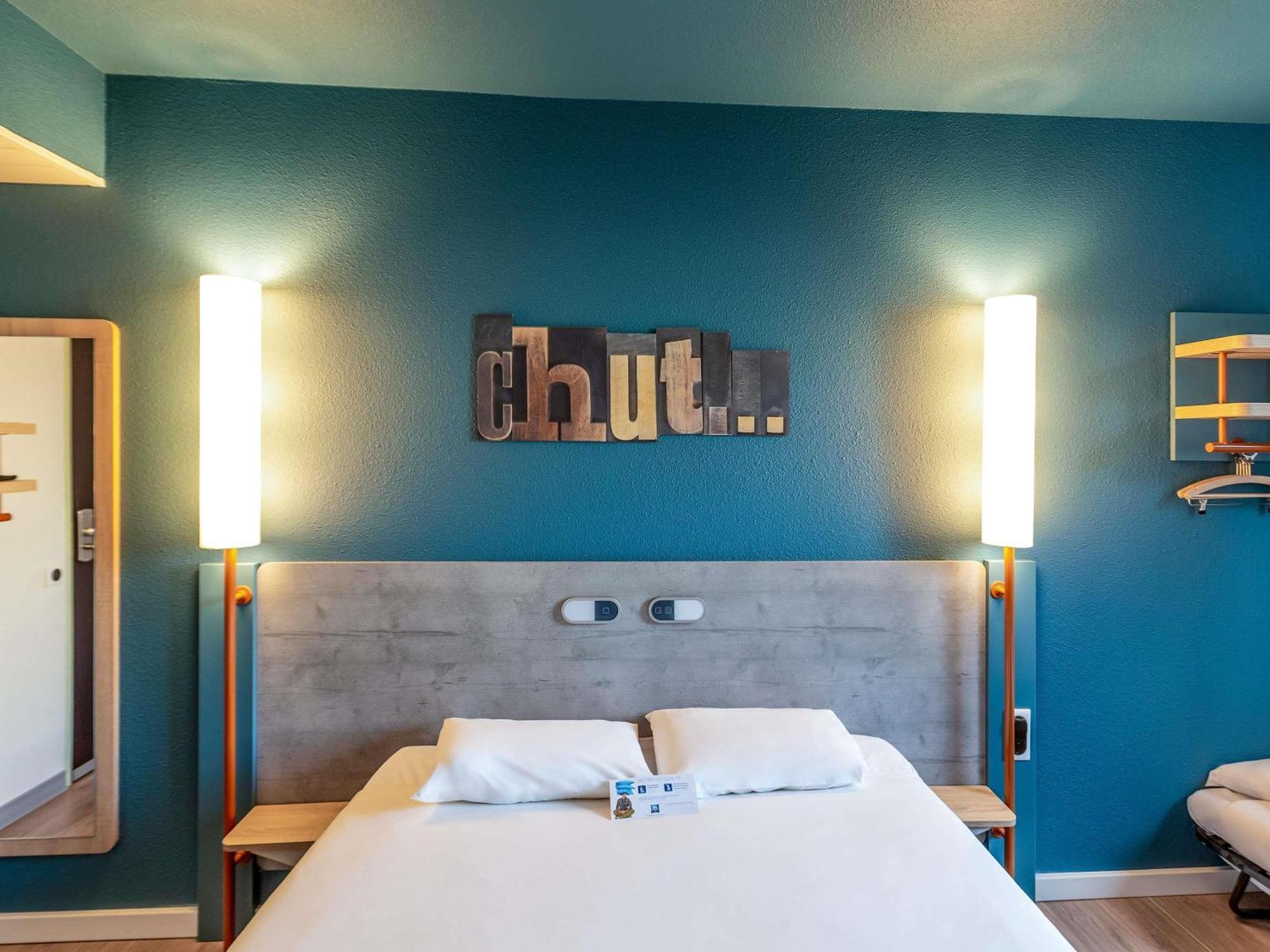 Hotel Ibis Budget Portes Du Luberon 2*