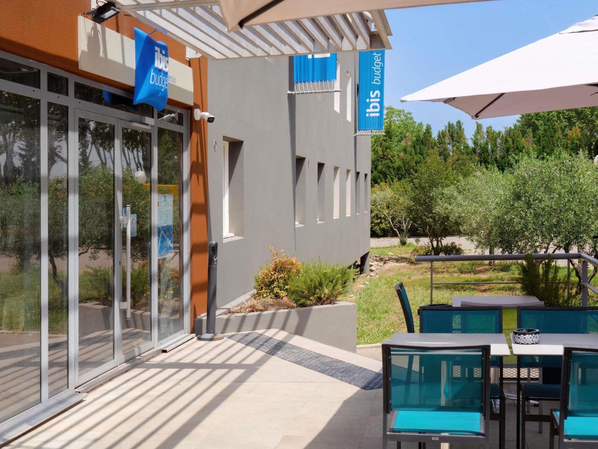 Ibis Budget Portes Du Luberon Hotel
