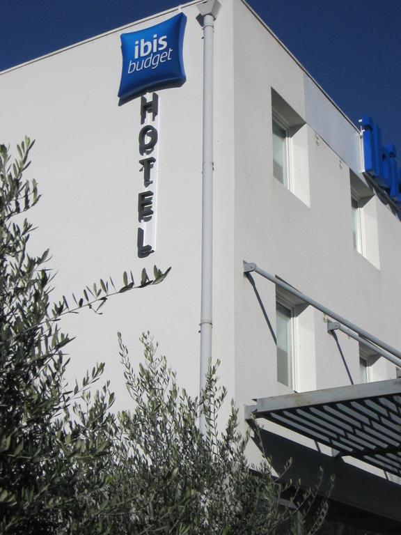 Hotel Ibis Budget Portes Du Luberon